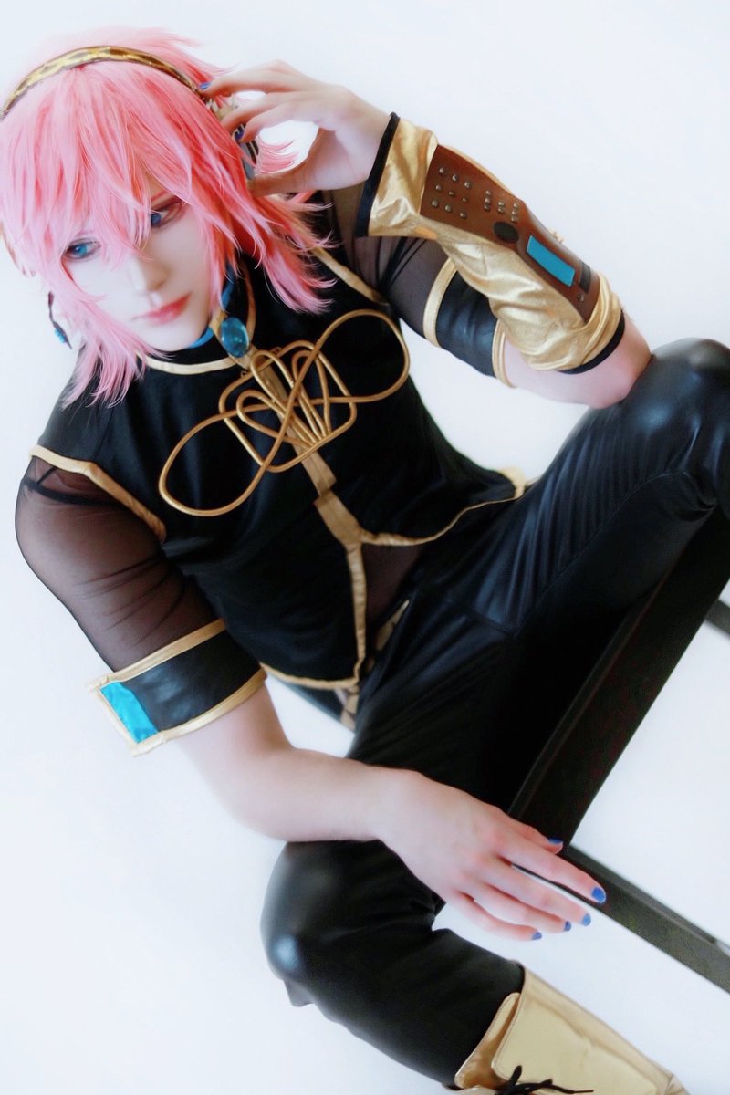 juvanixx's tweet photo. 🎉🐙Congrats on 13 years Luka!!
#巡音ルカ13th #巡音ルカ #MegurineLuka #megurineluka13thanniversary https://t.co/7WawOGLuJ7