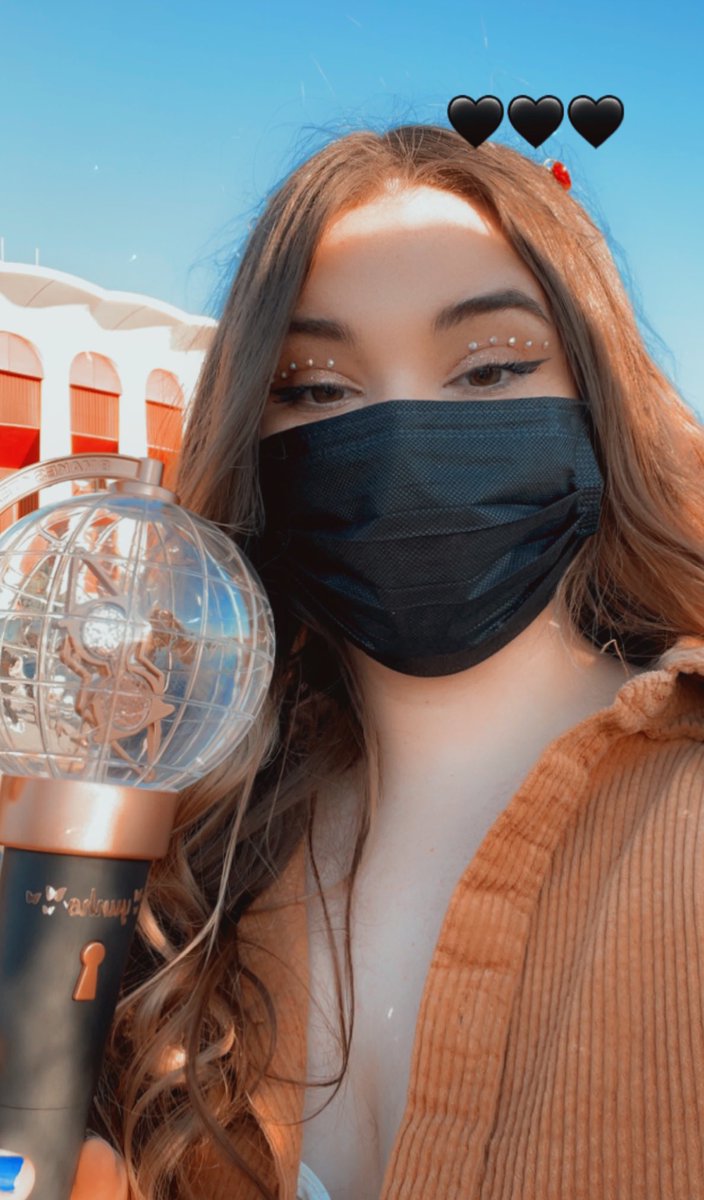 astroteez's tweet photo. i’m ready for #ATEEZinLA <33 https://t.co/1qyD7acVda