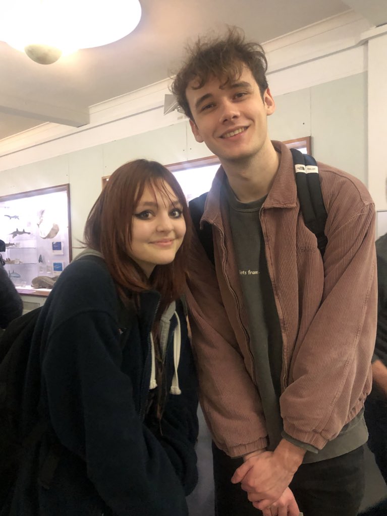 LuxillyLive's tweet photo. I met @WilburSoot today!! these are some photos :)) (pls ignore i look so weird lmaoo) https://t.co/QisN1sedLj