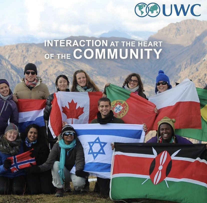 UWCRepDom's tweet image. Imagina estar en un salón de clases con personas de todo el #mundo… ¡Esa es nuestra realidad! 🌎🙌🏽 Quédate atentx a nuestras redes 👀