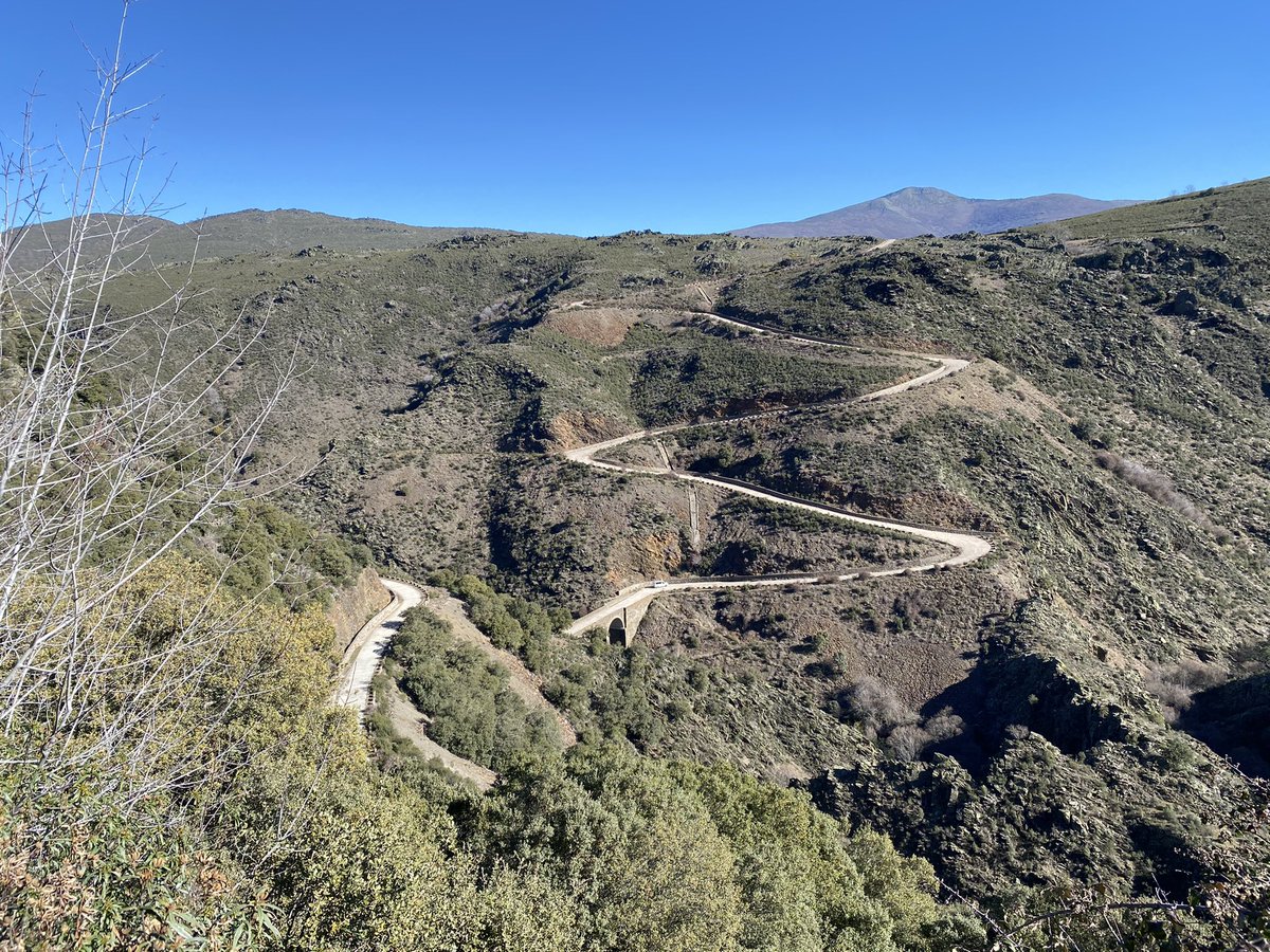 caminosgu's tweet photo. “La Muralla China” nunca defrauda https://t.co/6mF5w4rfJZ