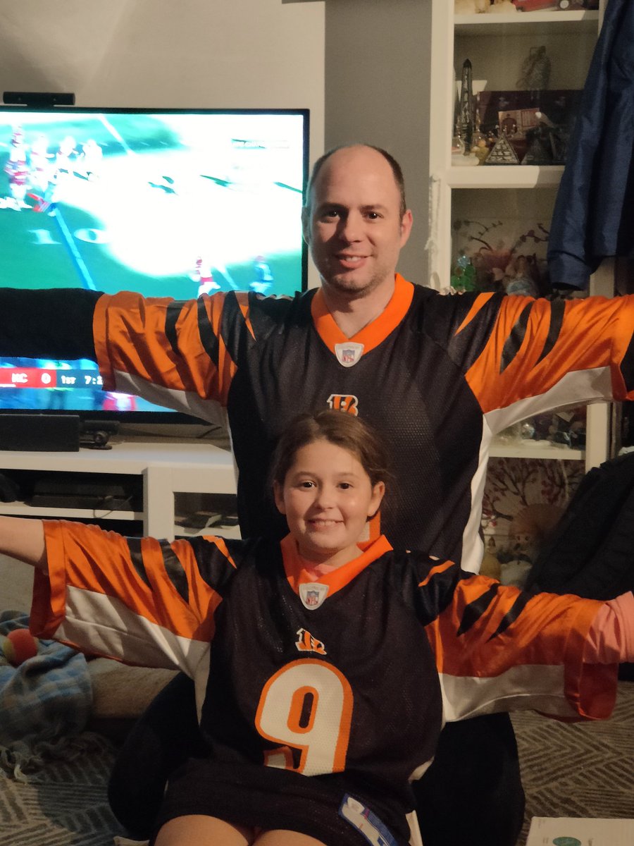 DelormeBertrand's tweet photo. Allez on regarde la NFL peu d'espoir mais bon on y croit @lequipe @lequipeNFL @NFL #lequipeNFL https://t.co/3SLNAPhXGp