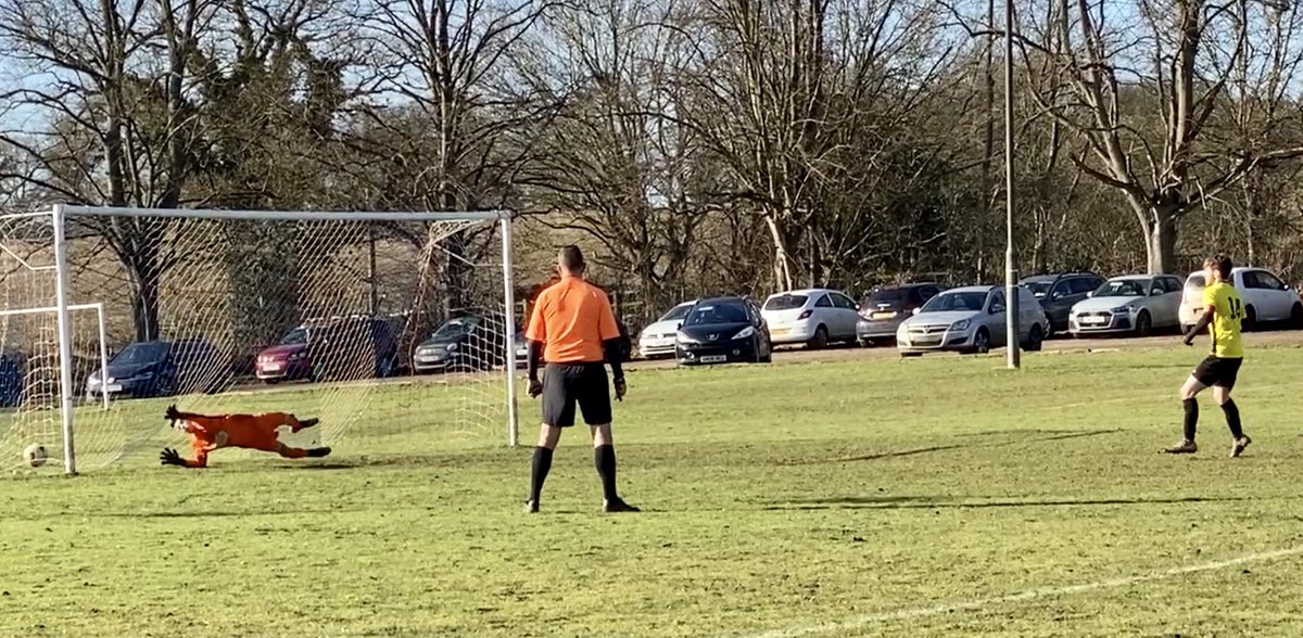 WPFC_Royals's tweet photo. With several key players unavailable and down to ten players at the start of the second half the Royals just about managed to beat a spirited @Wodsonparkyfc in the U18 League Cup second round, AET ! 

Well played Wodson Park and good luck for the rest of the season. https://t.co/Sg2bFvn6cD