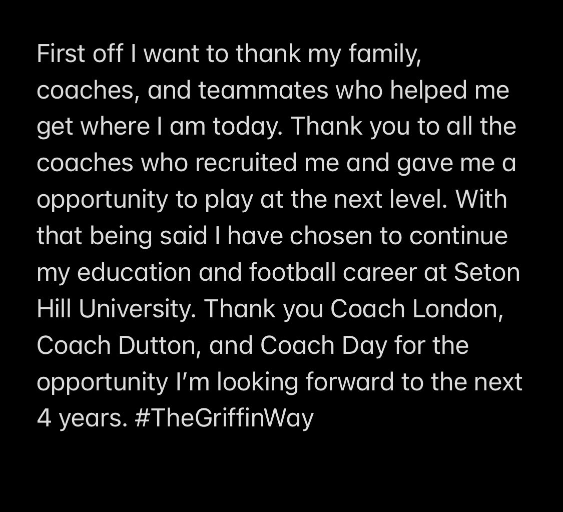 EddieVanausdle's tweet photo. 100% Committed @coach_RDutton @Coach_Dr3 @CoachDay_ @BWHSFootball1 https://t.co/ypA5qyP40P