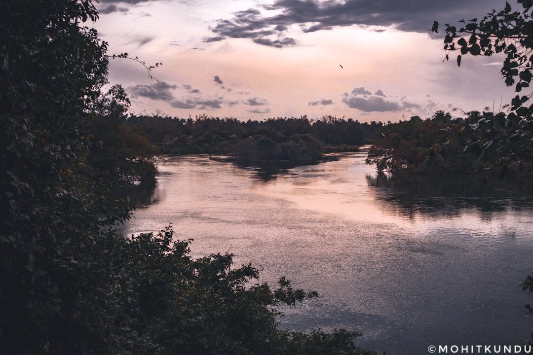 <a href="/muhammadljunaid/">.</a> Strawberry Skies 🍓#photooftheday