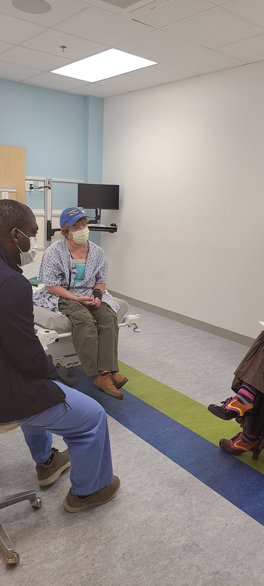 DocJim123's tweet photo. Nothing says #HardwiredforExcellence quite the same as #AdvancedCommunicationSkills #OSCE's in the #Simulation Lab where #ResidentPhysicians come together with #Standardized Patients & #Faculty to teach @GMEInternalMed @ngmcgme https://t.co/1l4gfGOPcL