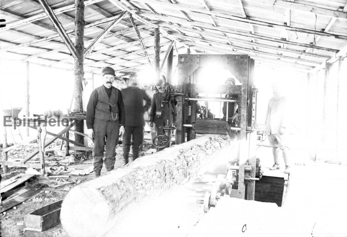 epirusgr's tweet photo. - Financiers in Italy and Austria have their eyes in #NorthEpirus forests. Here is a pic of Italians cutting our trees in #llogora during the invasion
- Greeks between #Koritza to Gulf of #Arta a population of about half a million steadily making preparations for resistance https://t.co/6KoubYSYkw