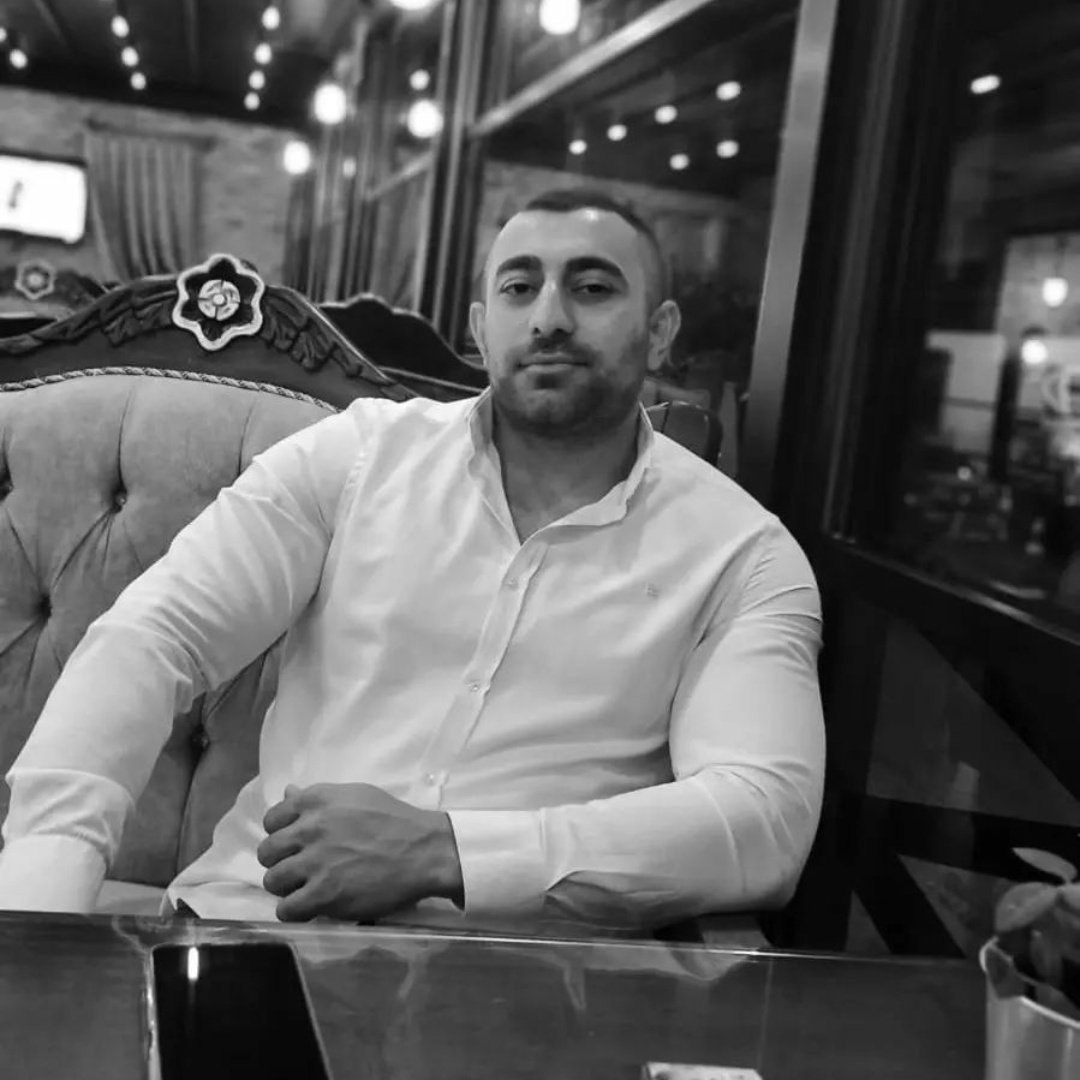 Deliyusuf01's tweet photo. #YeniProfilResmi https://t.co/Nvq1Isg6rS