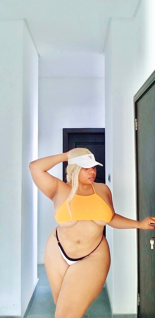 Bibisonye's tweet photo. Because... all my friends had a beach front weekend and I'm stuck inside winter!! Here's a reminder how I look in a bathing cloth ‼ https://t.co/jUJOgwaQ89