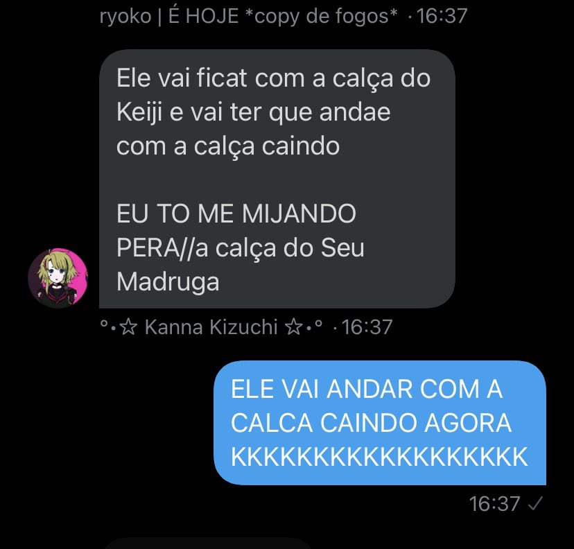 tazunajooj's tweet photo. A CALÇA CAINDO https://t.co/e7byisYSjy