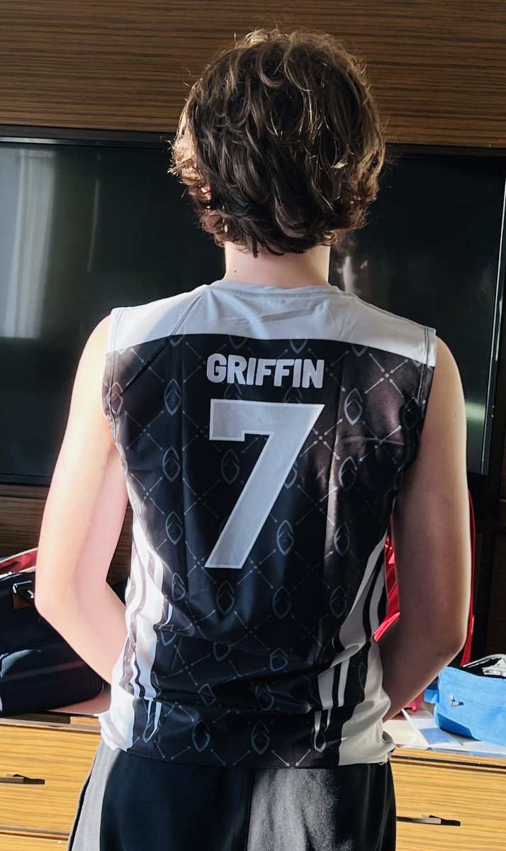 Masegriffin7's tweet photo. Grateful for so many awesome people making this weekend possible at the Mega VI.✌🏼out Dallas. It’s back to #KY and back to work💪🏼💥🏈 #nxgnmega #qb7 @TheSHOWByNXGN @EdOBrienCFB @nationalradar @QBHitList @TB12foundation https://t.co/PJ5dzapd1F