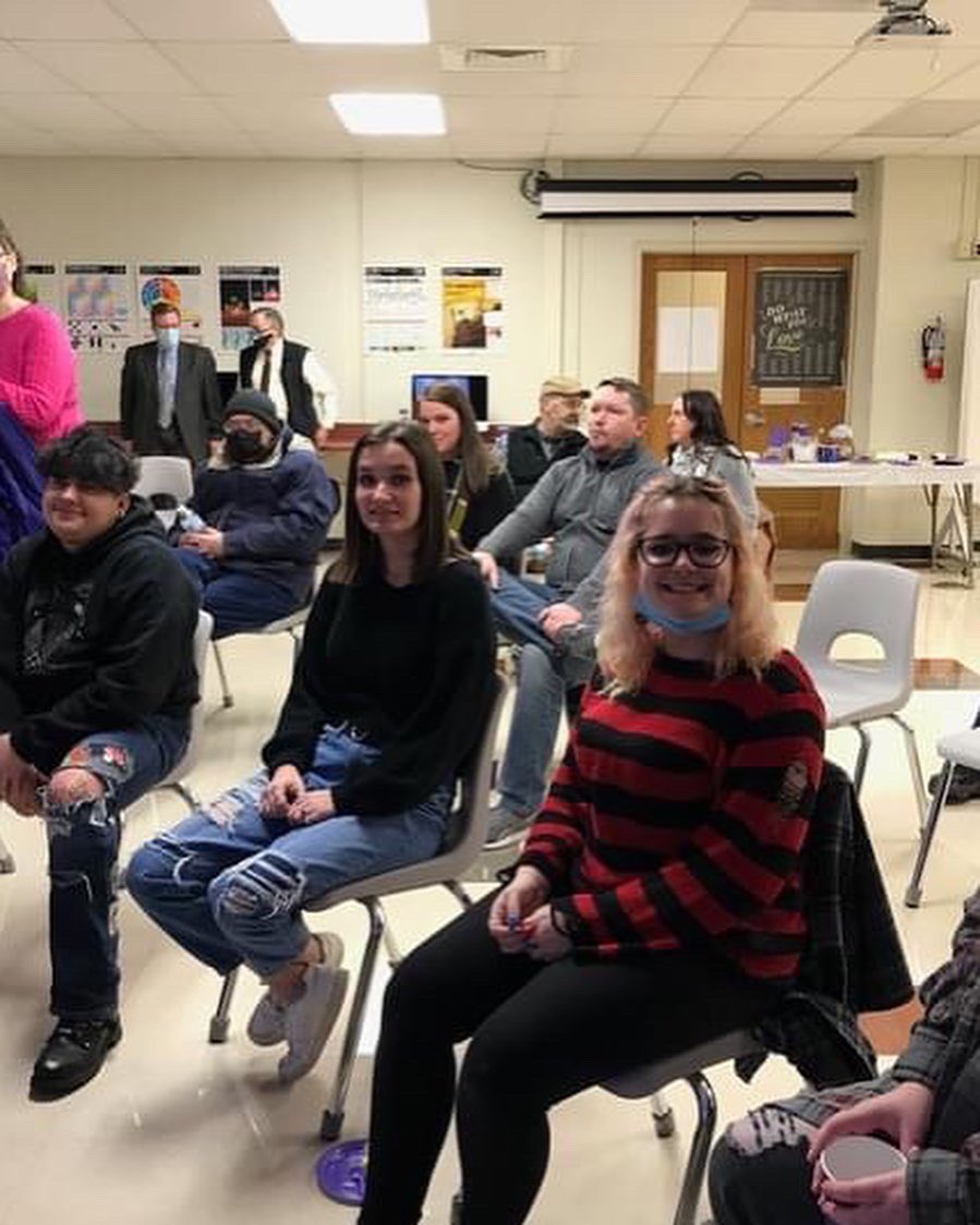 ArtsCpi's tweet photo. CPI Commercial and Advertising Arts team wins local logo design competition!

Commercial and Advertising afternoon students participated in the CIU #10 new logo competition and we are excited to announce that the team won, their design was accepted as the new logo on Jan.20, 2022 https://t.co/JBP9Li9L1d