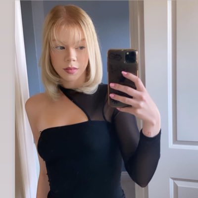 johnsonemily14's tweet photo. #NewProfilePic https://t.co/WnGemoVq8K