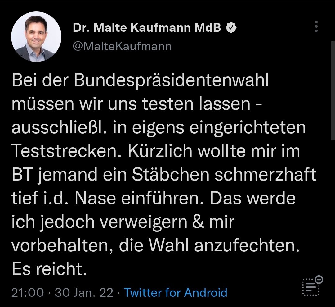 AKundendienst's tweet photo. Wenn Du eigentlich knallhart 🇩🇪 sein willst, in der Realität aber dir bei kleinen Stäbchen in der Nase ins Höschen pieselst... 💩😂
#MalteKaufmann https://t.co/LPJE4GyuIk