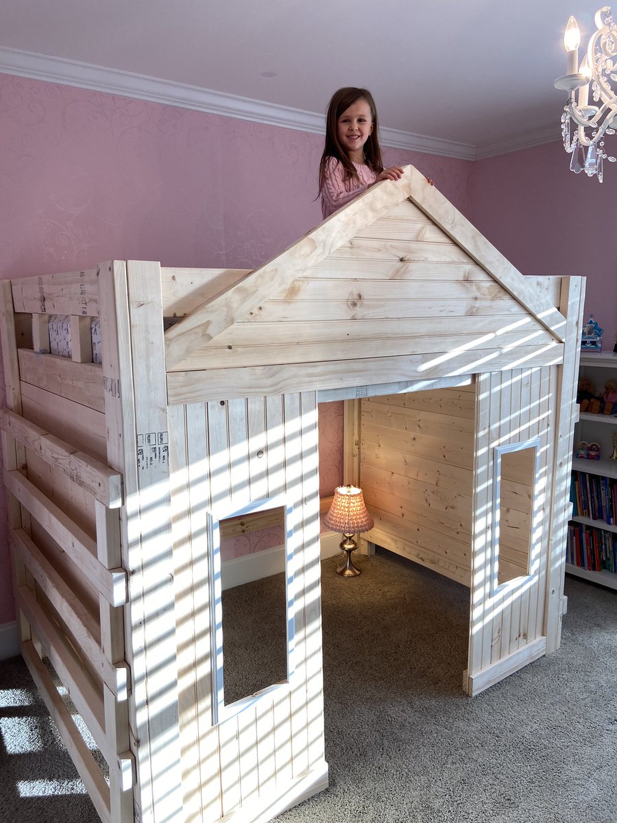 SubtimusPrime's tweet image. (Three) Weekend project for when the littlest one wants a loft bed.