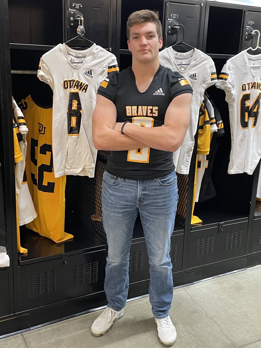 dino8doles's tweet photo. I’m excited to announce that I have committed to Ottawa University to play football. Thank you @CoachNickDavis for the opportunity. I can’t wait! #OtterOn https://t.co/3FzBuT9RTp