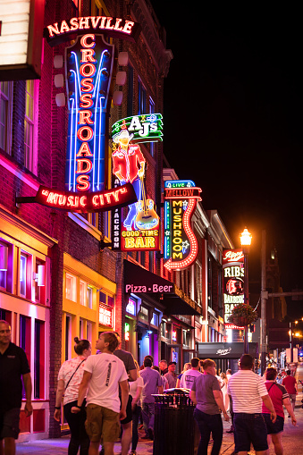 visitmusiccity's tweet image. Many of you come to Nashville because of your love for music. Plan your trip to Nashville &amp;amp; find the best spots in Music City for the music lover. 
visitmusiccity.com/trip-ideas/mus…