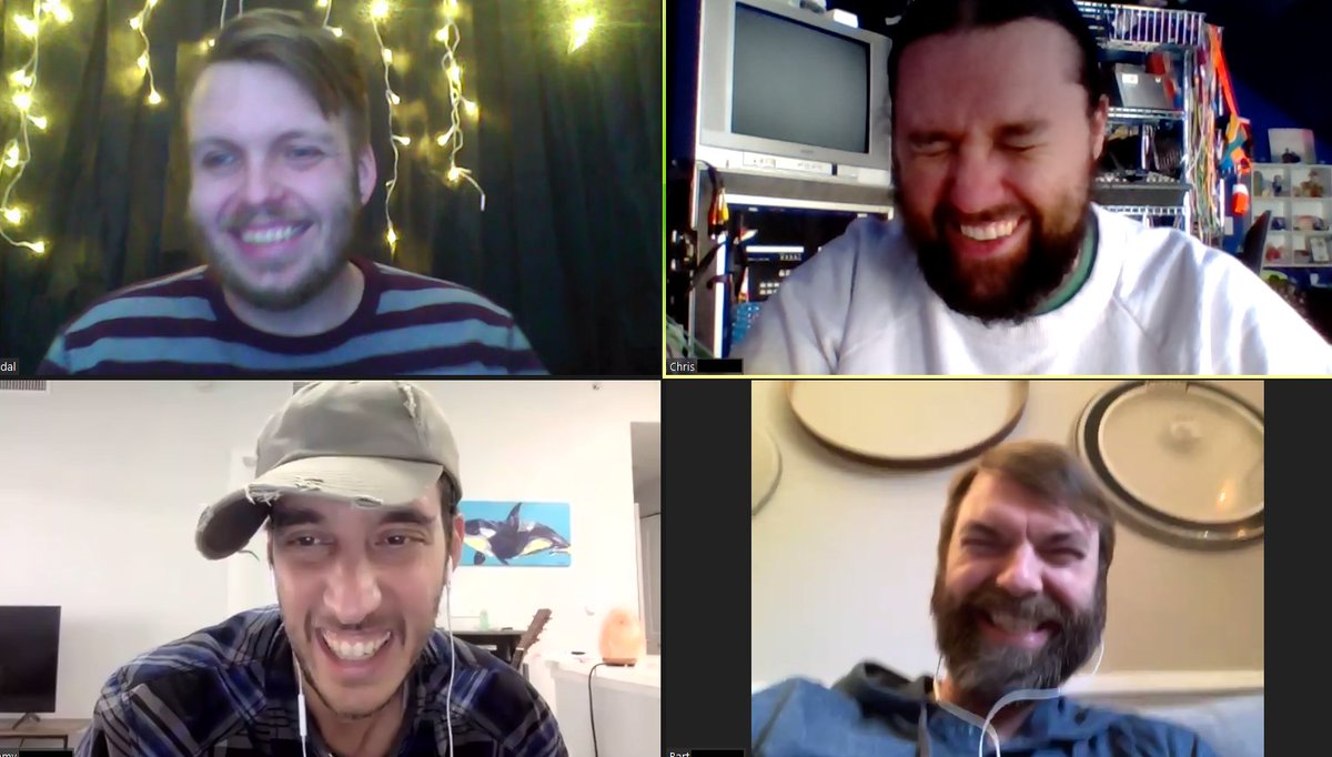 somethin's brewin' 🎶👀🎧
#behindthescenes #whatsnext