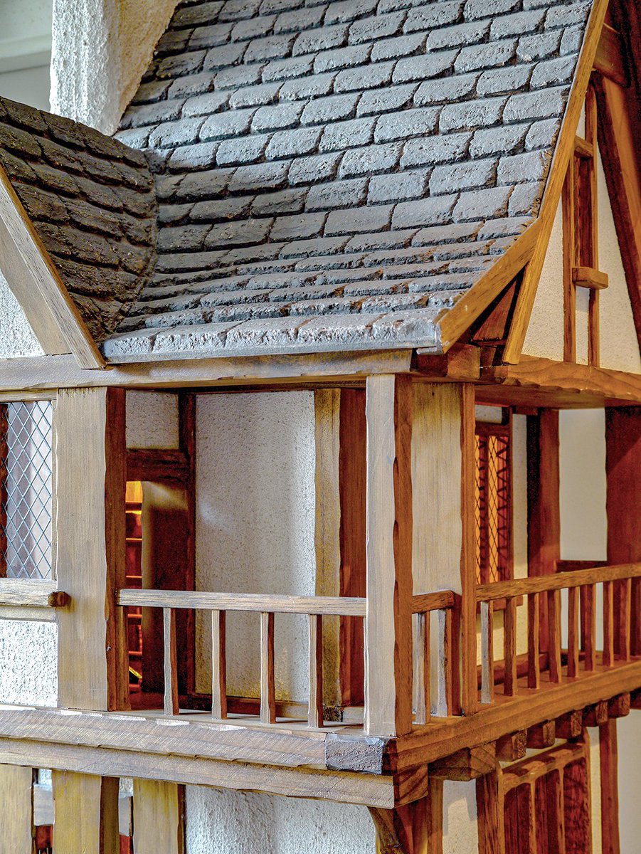 CollectableMr's tweet image. Check out what I found. 12th TUDOR DOLLS HOUSE &amp;amp;amp; SHOP 1:12 4 floors timbered period miniature building   ebay.co.uk/itm/-/20381016… via @eBay_UK