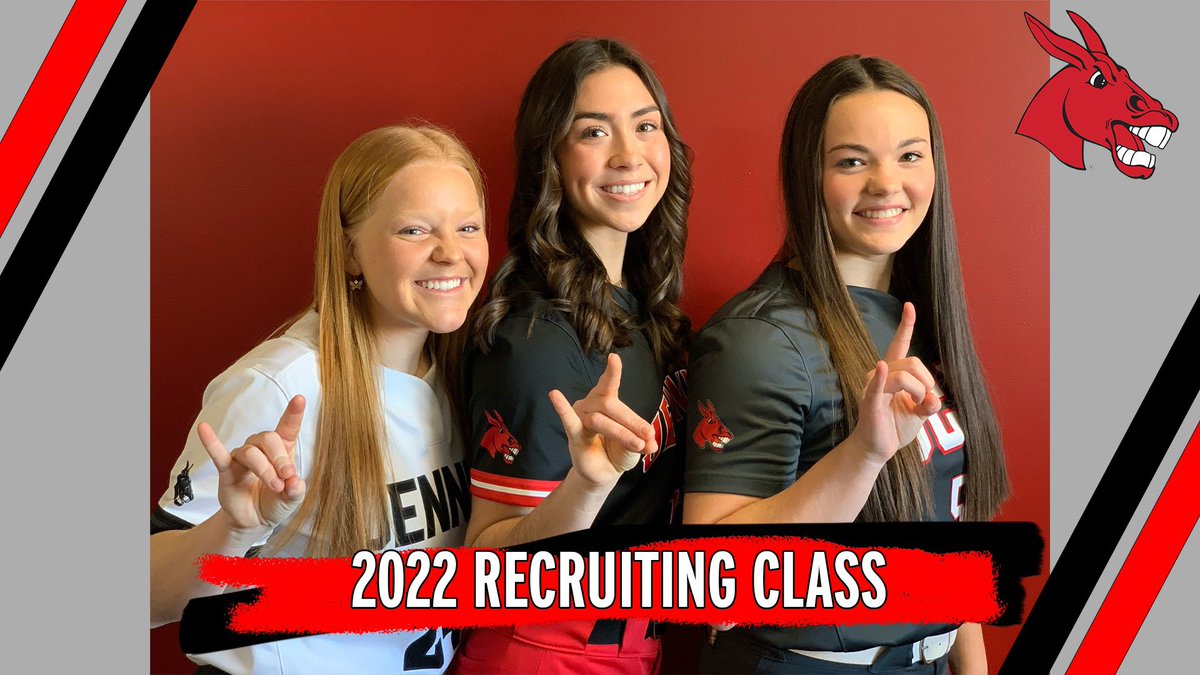 UCMJensSoftball's tweet photo. Our 2022 signeeโs were in the Burg for their official visit this weekend!!๐คโค๏ธ๐ค๐ผ๐ด๐ฅ #GRIT #Jenniesoftball https://t.co/BEZxPrf69u