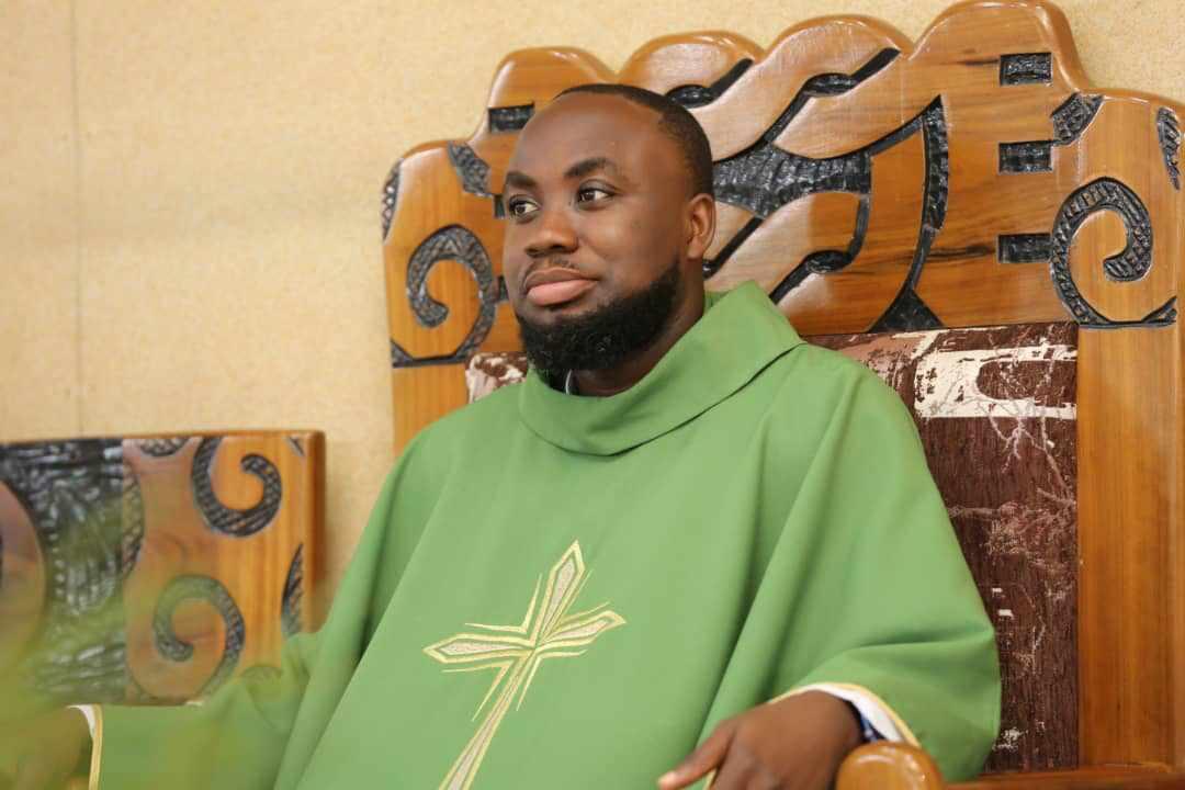 PycNima's tweet photo. *"Love does not have an expiry https://t.co/AtfX27RjwD is everlasting and never ceases" ~ Fr. Raguel*
*#4thSundayInOrdinaryTime*
*#YoungandBrave*
*#AssistingParishPriest* https://t.co/DTyfGp1e85