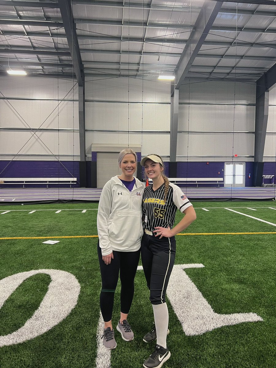 Sophia Smithnosky tweet media