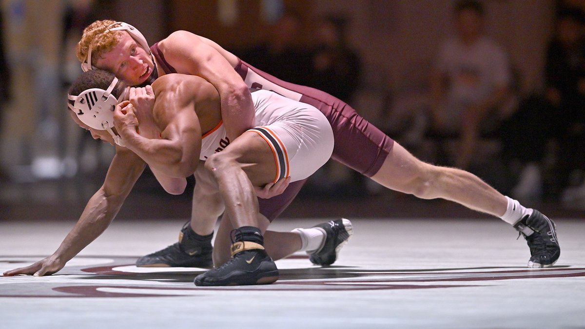 Augsburg Athletics tweet media