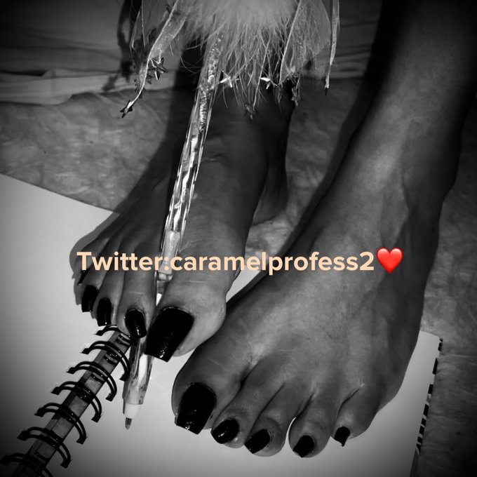 Last few hours of my 25% oFF sale&hellip;  https://t.co/QKVYVToES2 https://t.co/5pAzBLF42p<a href="/tag/newprofilepic"class="tags"><span>#newprofilepic</span></a>