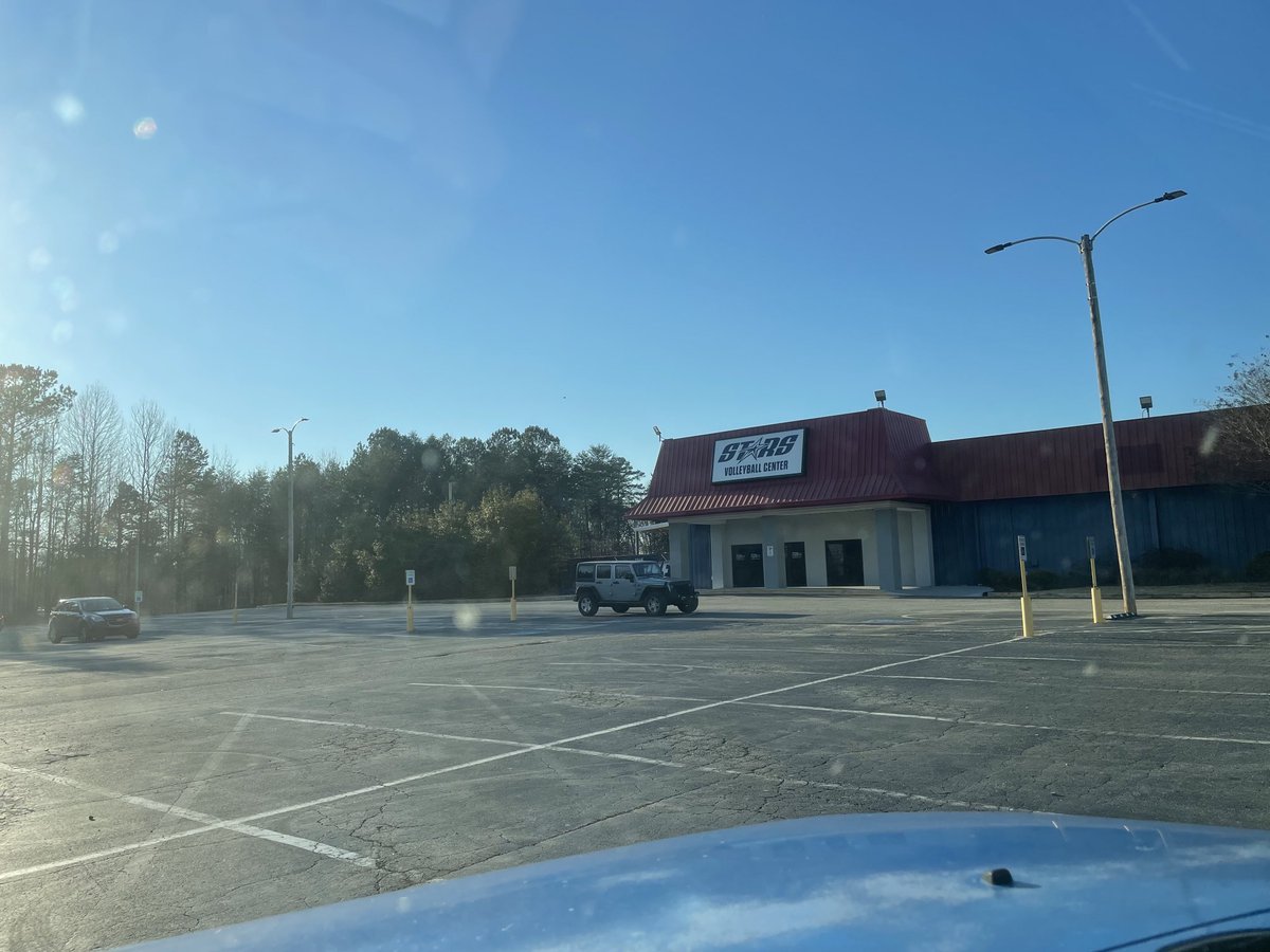So stoked to be back in the gym coaching the kiddos! They always make my day and teach me something new ⭐️ ⁦@UpwardStarsUPS⁩