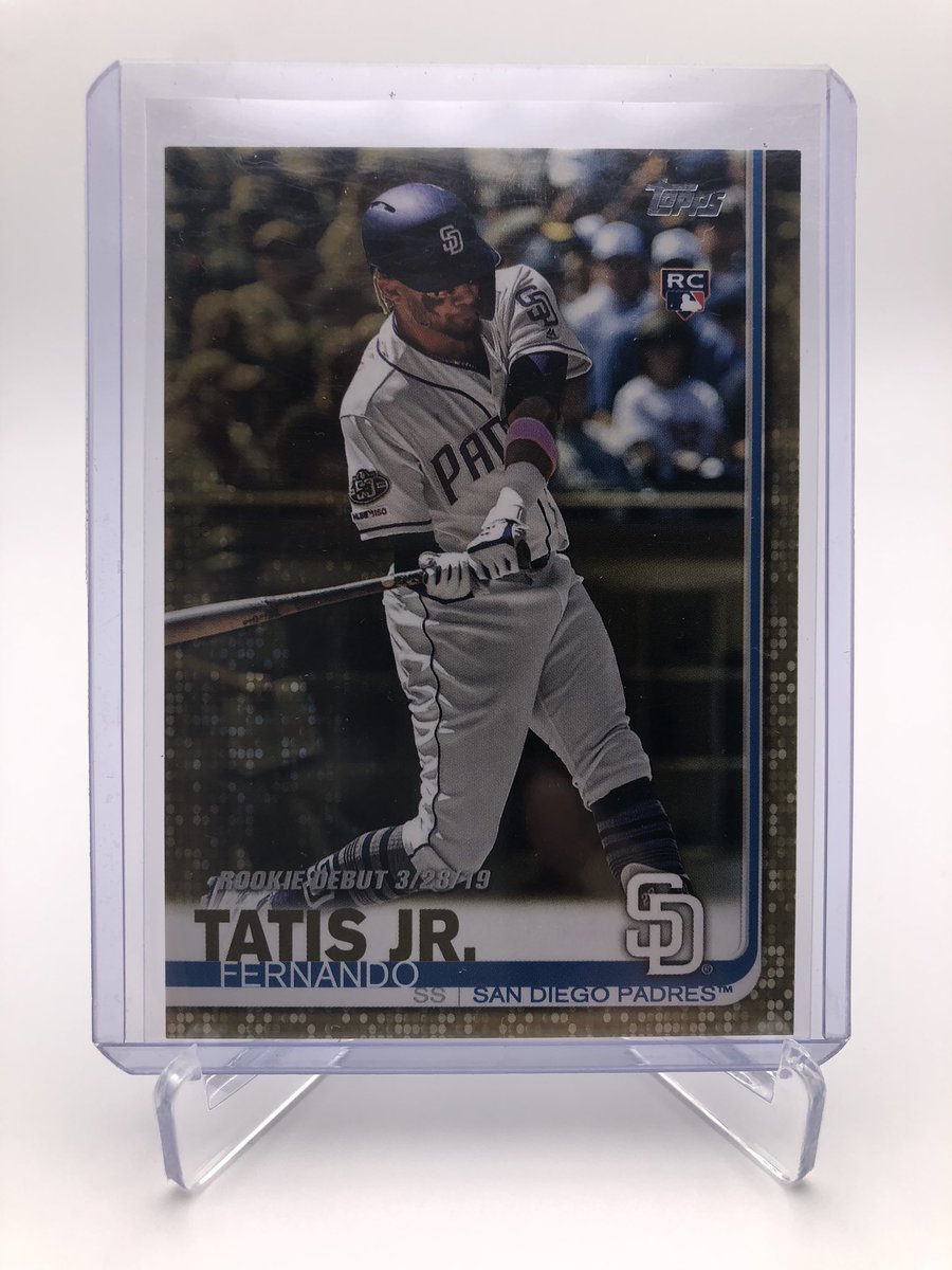 RobertBall25's tweet photo. Fernando Tatis Jr Gold /2019

$150 OBO Shipped BMWT

@HobbyConnector @Hobby_Connect @sports_sell @84baseballcards @DailySportcards https://t.co/AbqfQnf9MP
