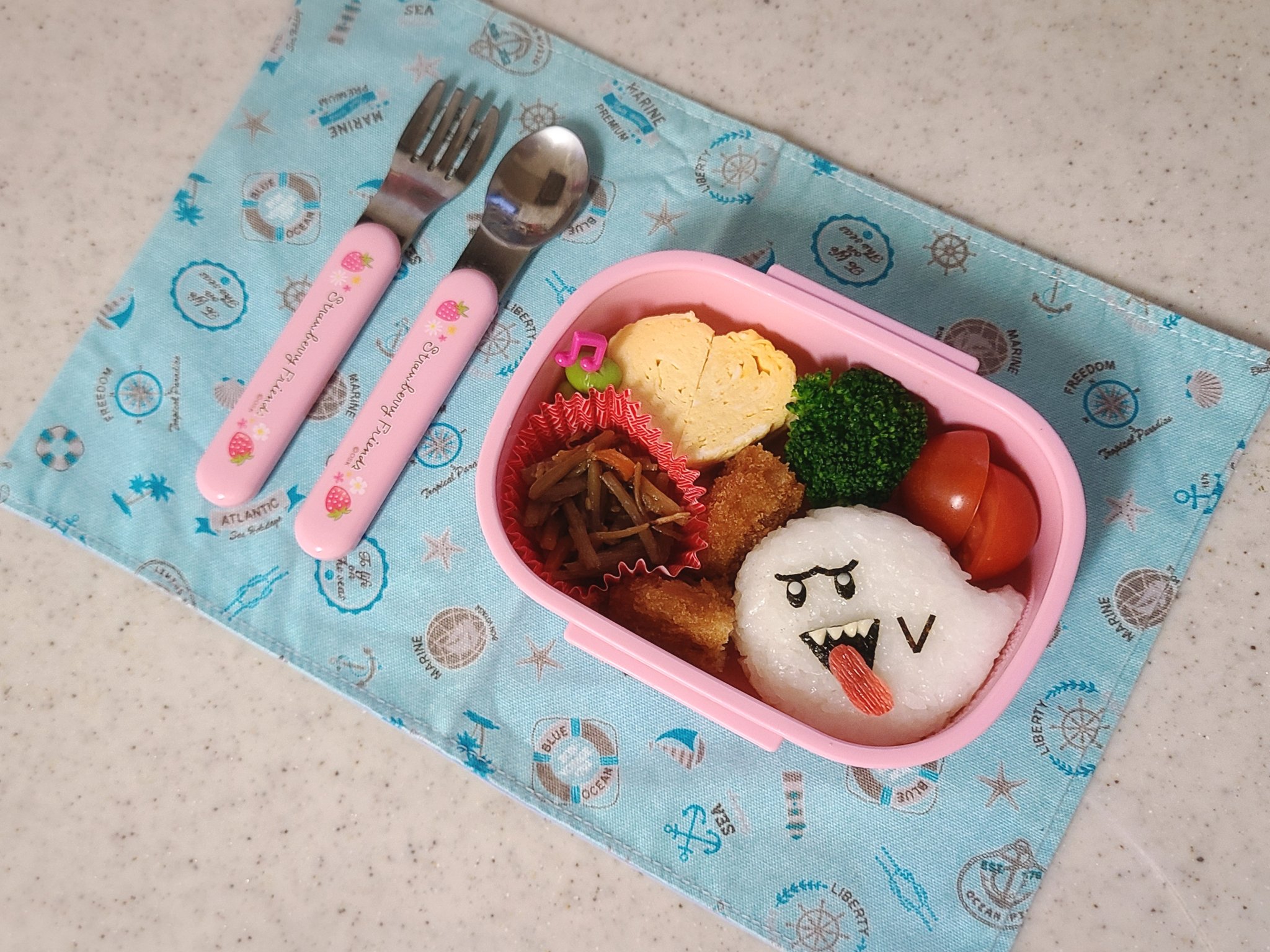 みずき 今日のお弁当 テレサ ˆoˆ 個人的にマリオのキャラの中で大好きなので ヘイホーも好き お 弁当 キャラ弁 おにぎり マリオ テレサ おばけ 幼稚園 お弁当記録 T Co 8w6qxgzw0k Twitter