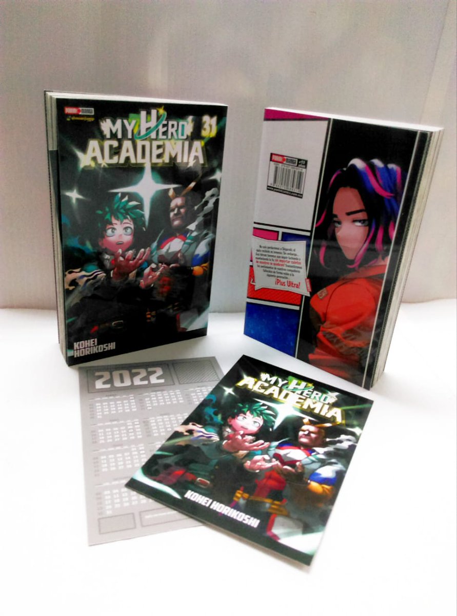 PaniniCancun's tweet photo. Sigue la increible historia del joven que se volvio el heroe numero uno y no dejes ir la pista a este injcreible manga de venta en tu sucursal preferida‼️ https://t.co/w0iYbALAI9