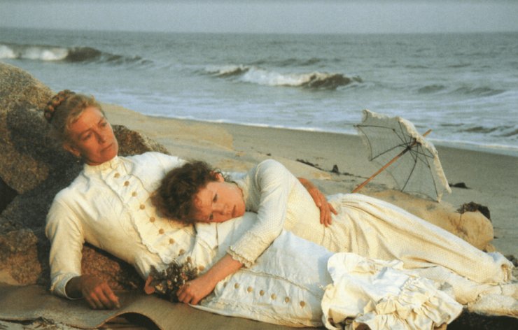 Happy birthday vanessa redgrave, I love your boring historical lesbian film 