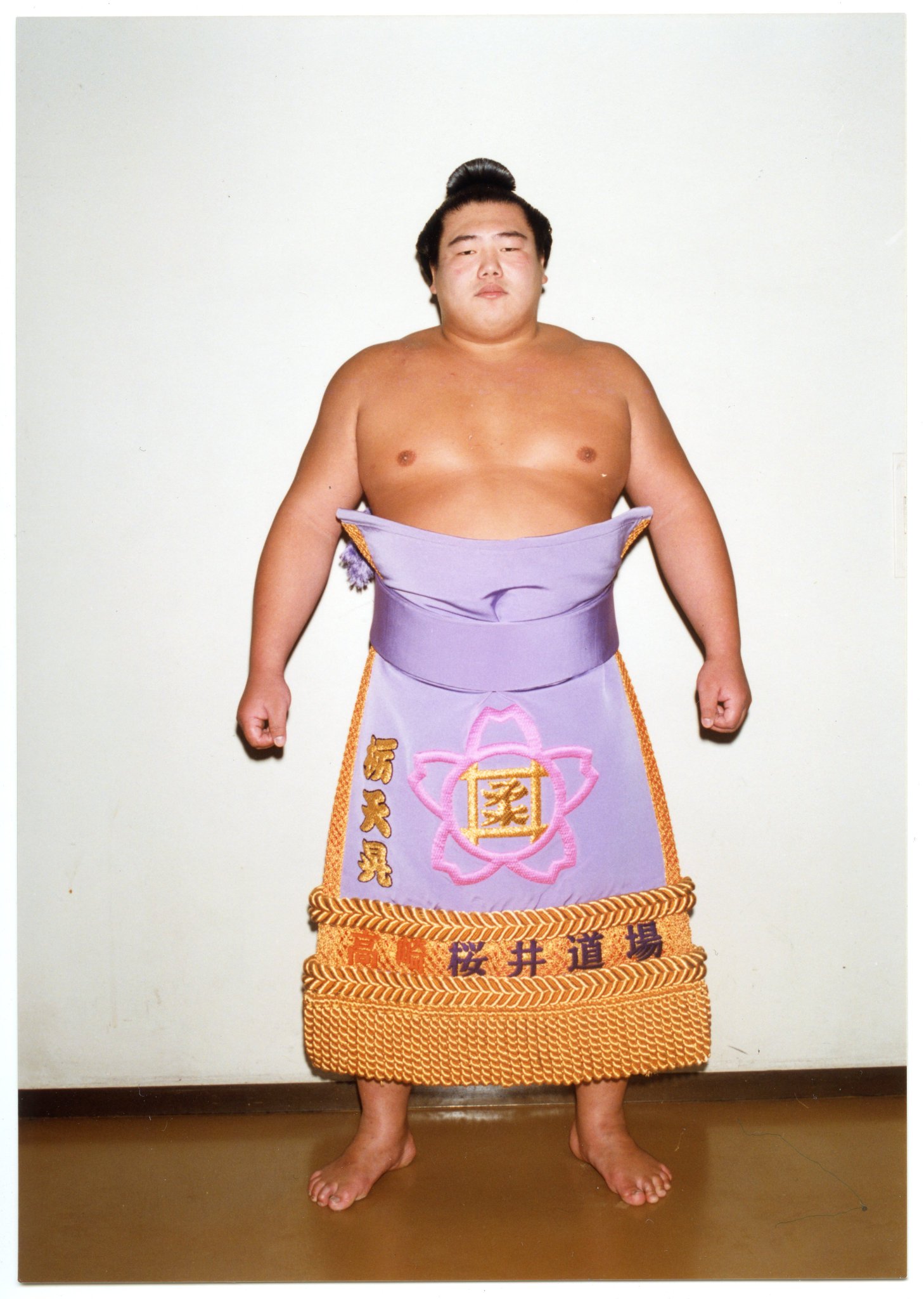 新品　ハッケヨイシリーズ巾着 相撲 FKYwiHlaIAIGEwN.jpg:large