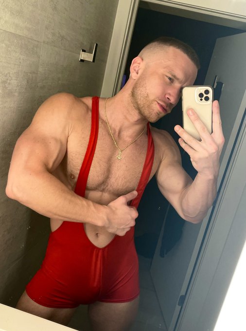 How&rsquo;s everyone&rsquo;s night? 🤪 https://t.co/BQdTFDDAbD<a href="/tag/jjmalibu"class="tags"><span>#jjmalibu</span></a>