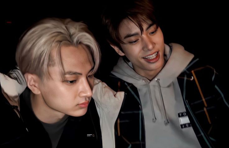 chanelyjw's tweet photo. you two didn't fight for your dreams just to be disrespected and hated. you deserve nothing but the best, our double j. we will do our best to protect you, always. #BELIFTAPOLOGIZE #belift_apologise #PROTECTJAKE #PROTECTJAY https://t.co/cAAq3FjyQU