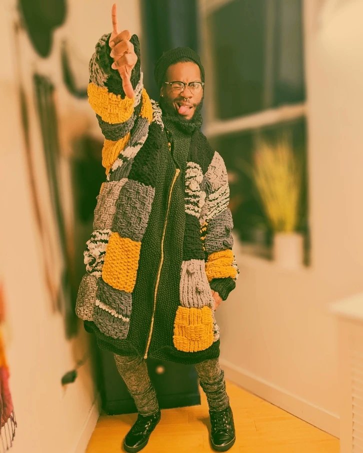 OverpricedVodka's tweet photo. I made my first coat! Say you like it pls, I worked really hard thanks. 😊 https://t.co/ogKmWMjOcI