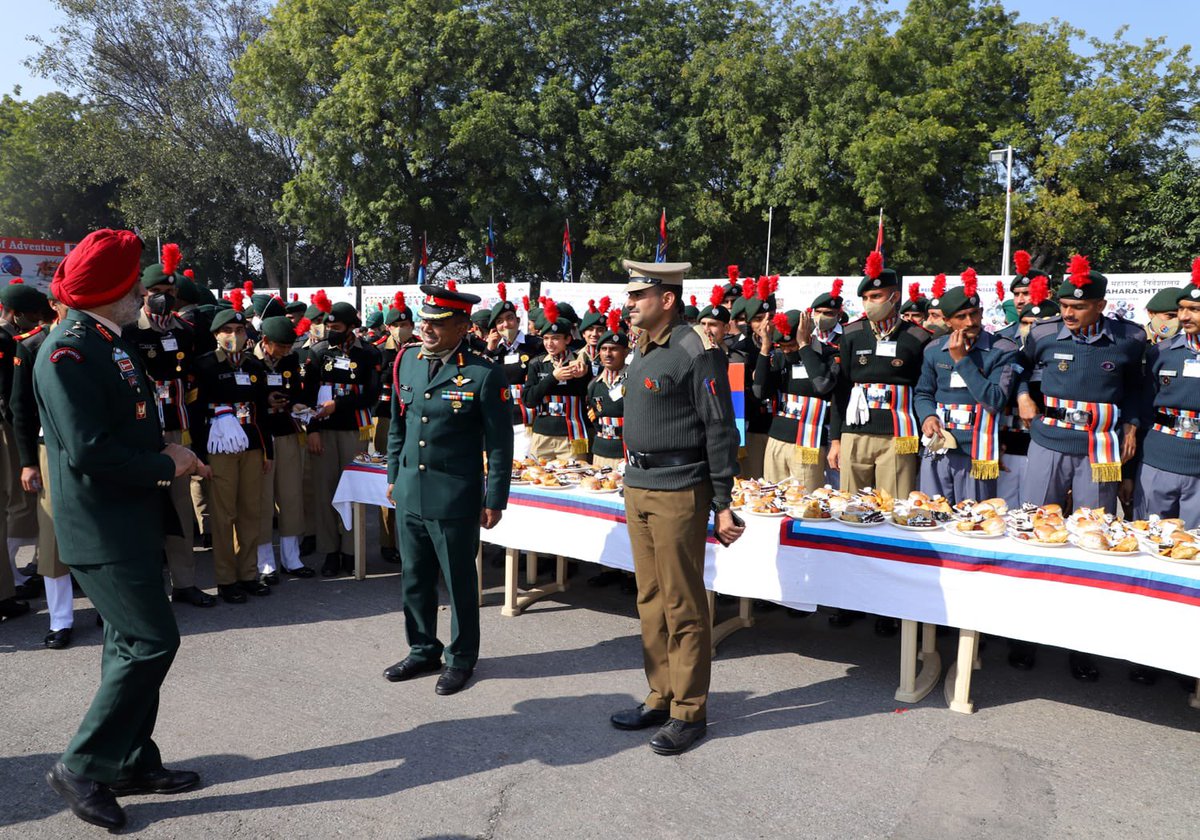 NCCDteRajasthan's tweet photo. “ TETE -o- TETE 😊” over tea with honourable PM and DGNCC .Remarkable moments  captured for the RDC CONTINGENT 2022 etched in history for eons to come @HQ_DG_NCC @drajaykumar_ias #RepublicDay2022 #AmritMahotsav #Modi https://t.co/9EJkaV3JoJ