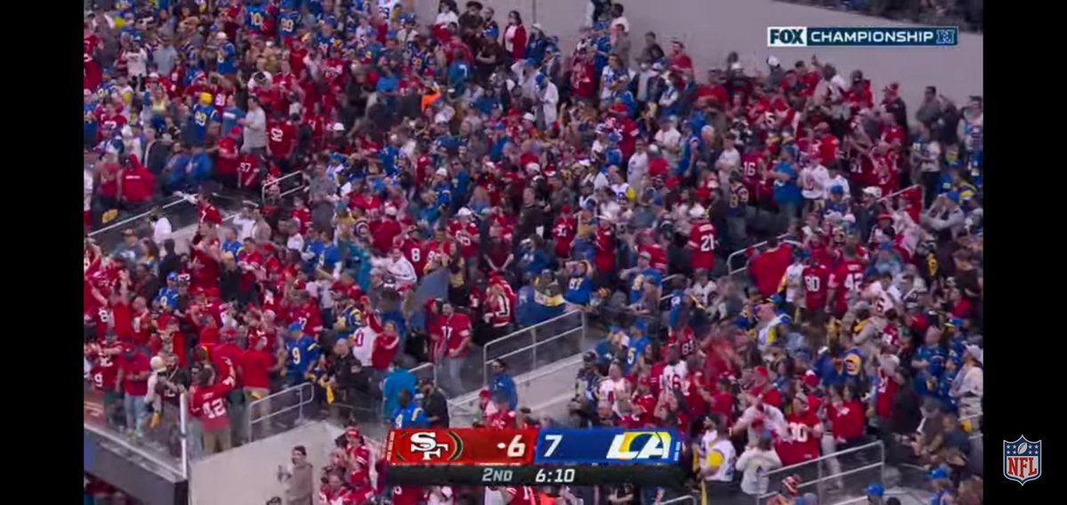 TonyFilipic's tweet photo. Thought 49ers vs RAMS was in LA? https://t.co/zeI2LVuqWJ