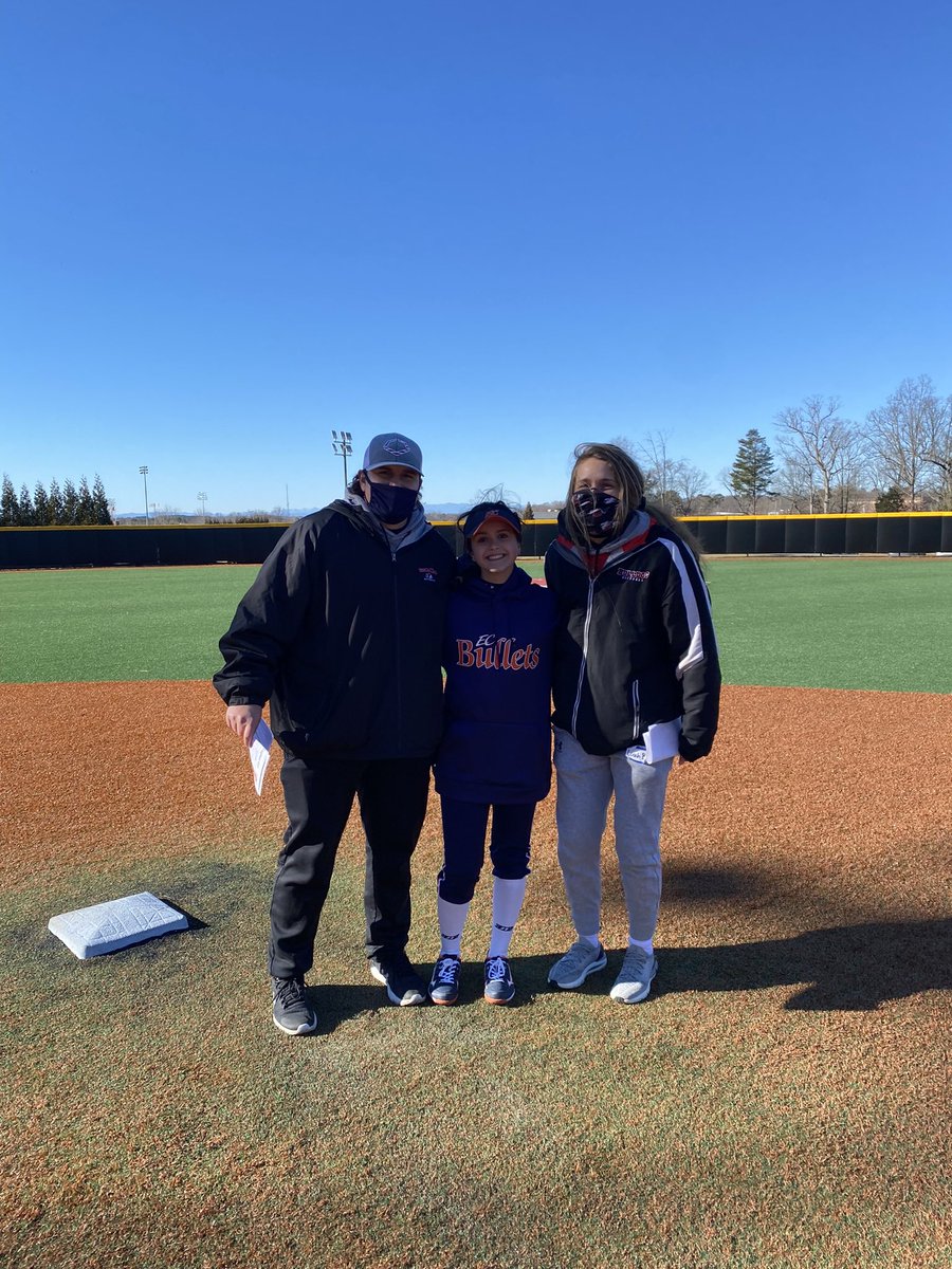 Thank you <a href="/GWUSoftball/">Gardner-Webb Softball</a> for an amazing camp yesterday! I learned a lot as an outfielder, especially reading the ball when the wind is blowing. <a href="/baileywigness/">Bailey Wigness</a> <a href="/todell04/">Tyler O'Dell</a> <a href="/ec_shively/">EC Bullets MICHAUD</a> <a href="/EastCobbBullets/">EC Bullets Fastpitch</a> <a href="/IHartFastpitch/">I❤️Fastpitch</a> <a href="/ExtraInningSB/">EXTRA INNING SOFTBALL</a>