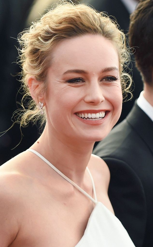 comfortlarson's tweet photo. She's the love of my life 🥺❤️ https://t.co/6ofwWd7ilG