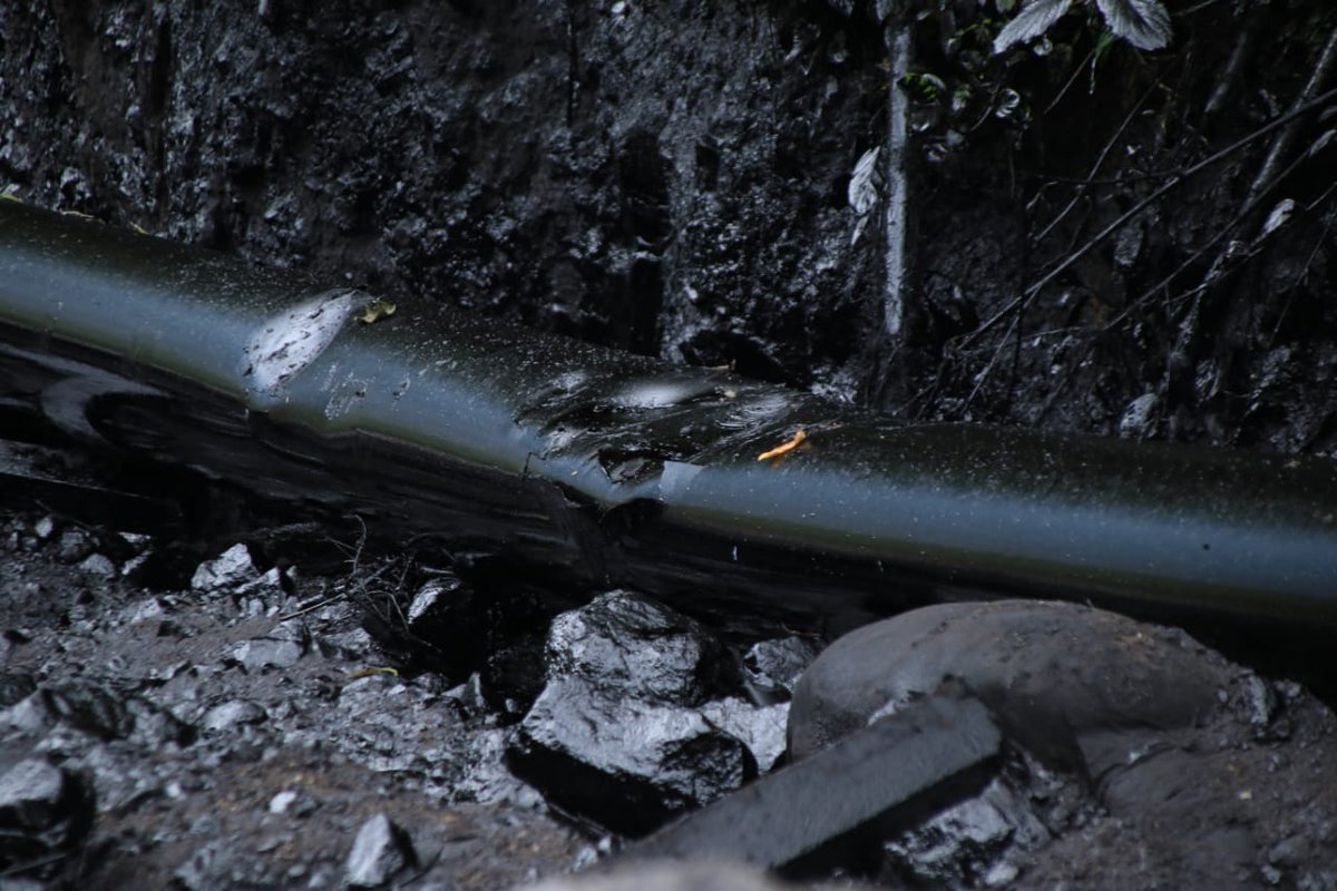 Alejandra (@alejayj) on Twitter photo #SOSDerrameAmazonía <a href="/BernardaOM/">Bernarda Ordóñez Moscoso</a>
<a href="/OCPEcuador/">OCP Ecuador S.A.</a> informa que las operaciones continuarán, pero NO señala la cantidad de barriles derramados, ni sobre acciones de mitigación y remediación. No hay ninguna acción para proteger salud y acceso a agua segura para comunidades afectadas. #SOSDerrameAmazonía <a href="/BernardaOM/">Bernarda Ordóñez Moscoso</a>
<a href="/OCPEcuador/">OCP Ecuador S.A.</a> informa que las operaciones continuarán, pero NO señala la cantidad de barriles derramados, ni sobre acciones de mitigación y remediación. No hay ninguna acción para proteger salud y acceso a agua segura para comunidades afectadas.