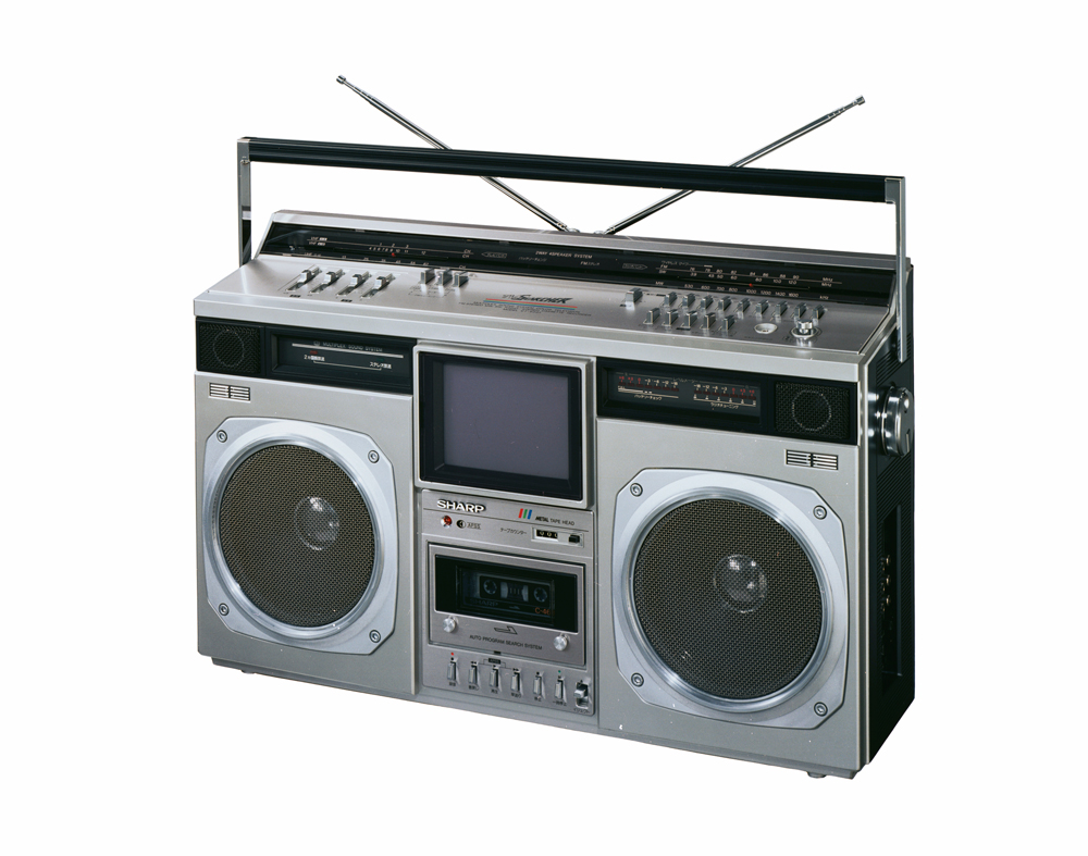 Sharpさんの シティポップが流行るなら当時のラジカセやコンポも再評価されないかな という期待にワクワクが止まらない Togetter