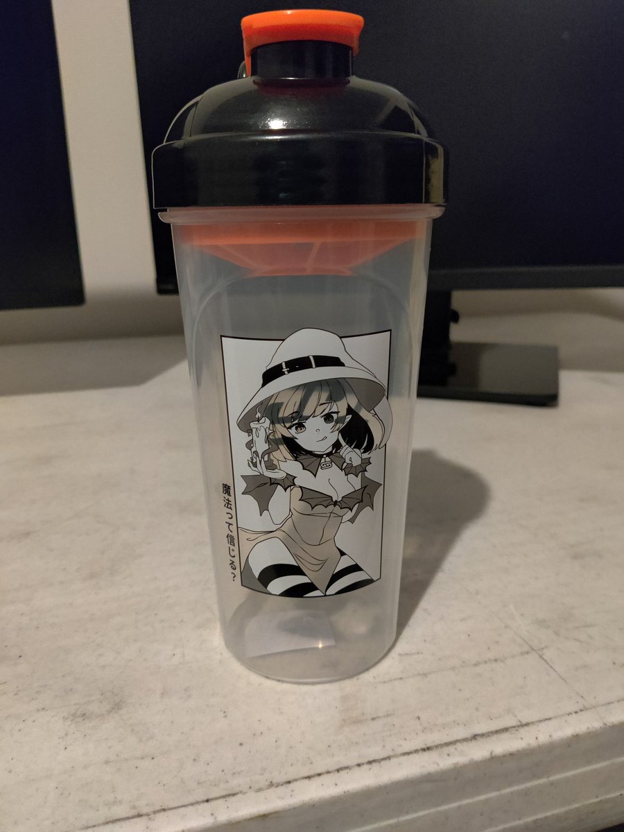 TheJakkuwu's tweet photo. @GamerSupps this have to be only of my favorite bottles to drink my favorite flavor of #ggenergy out of while I furiously jerk off to anime girls! Thanks! https://t.co/FEDul0c9Bx