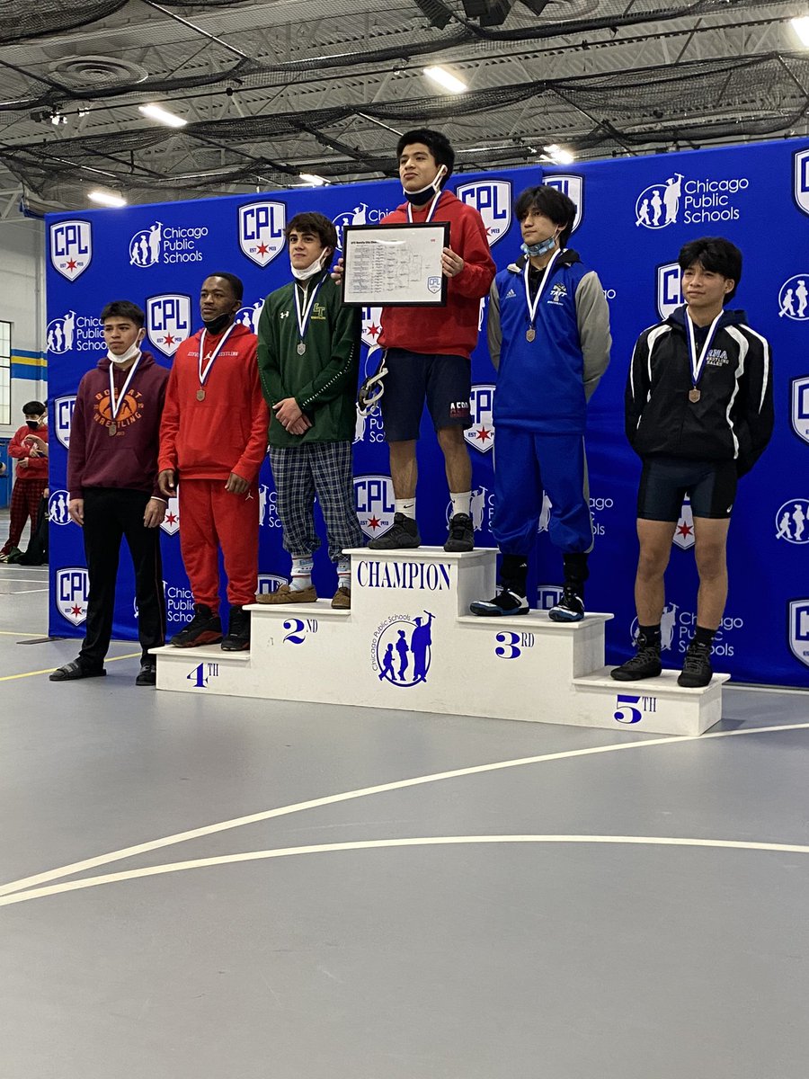 Congrats To Bobcat wrestlers Alexis Alvarado (120) and Fernando Martinez (220) on their 6th place finishes at the CPS city tournament!