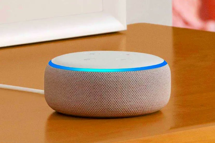 #Alexa: 
Porque se reportan fallas mundiales en los dispositivos.