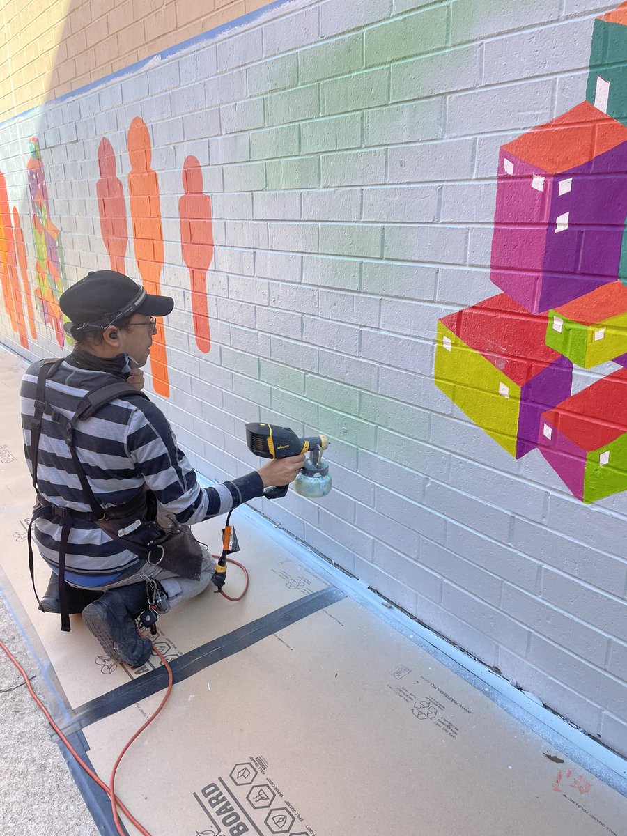 Kim Landers (@mslandersart) on Twitter photo More progress on the #heartmyblock mural <a href="/PlazaFiestaAtl/">Plaza Fiesta</a>. Thanks #chambleenahs for helping out again. Thanks #peachstatehealthcare for connecting us all. #highschoolmural #chambleeart #chambleehighschool #nahs #dekalbartteachers #collaborativeart More progress on the #heartmyblock mural <a href="/PlazaFiestaAtl/">Plaza Fiesta</a>. Thanks #chambleenahs for helping out again. Thanks #peachstatehealthcare for connecting us all. #highschoolmural #chambleeart #chambleehighschool #nahs #dekalbartteachers #collaborativeart
