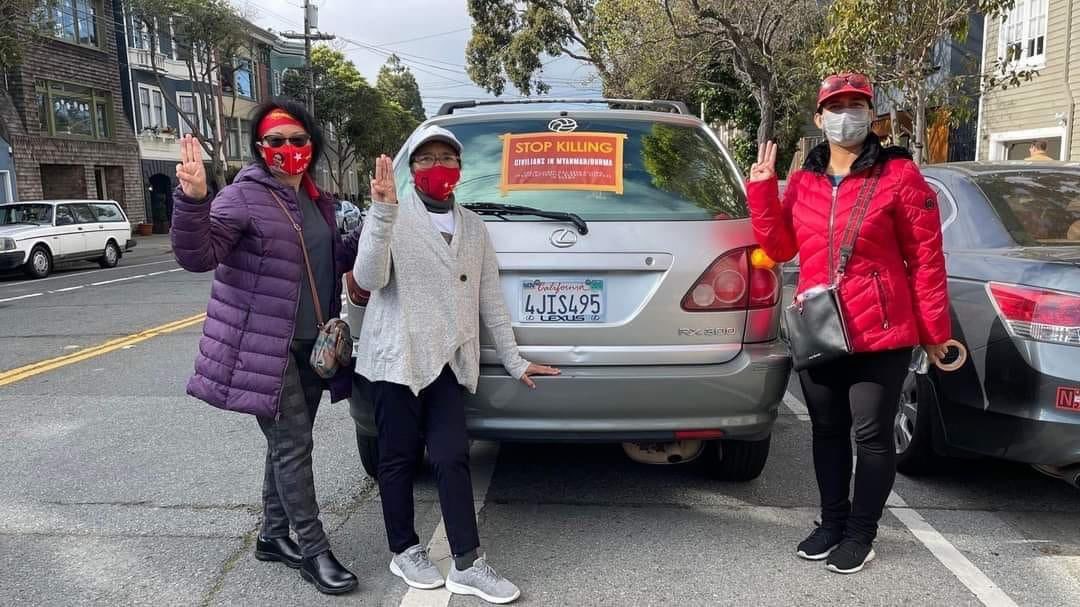 KYITHAR95368969's tweet photo. In #SanFrancisco , Activist Burmeses and alliances of Northern California staged a joint protest against the #MilitaryDictatorship by rallying cars and across the San Francisco Golden  Gate Bridge. #2022Jan31Coup 
#WarCrimesOfJunta  
#WhatsHappeningInMyanmar https://t.co/TwASwES2ph