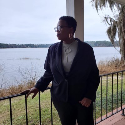 iamDJcheeks's tweet photo. #NewProfilePic https://t.co/EJZ9xbK9ej