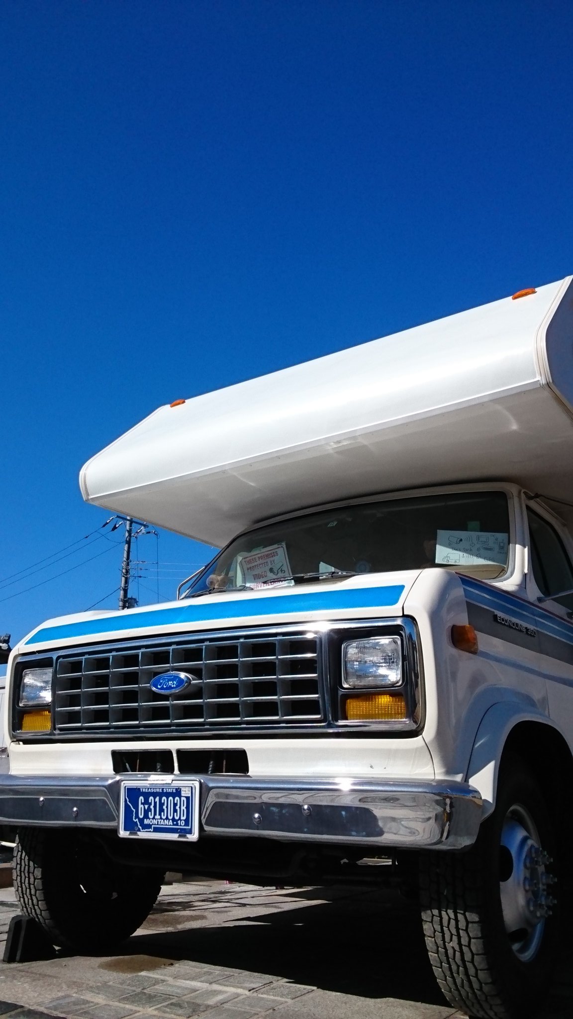 釣りには車中泊がおすすめ その魅力や注意点 必需品グッズも紹介 キャンパーズ